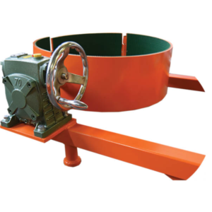 Retourneur de fût pour chariot élévateur avec motoréducteur