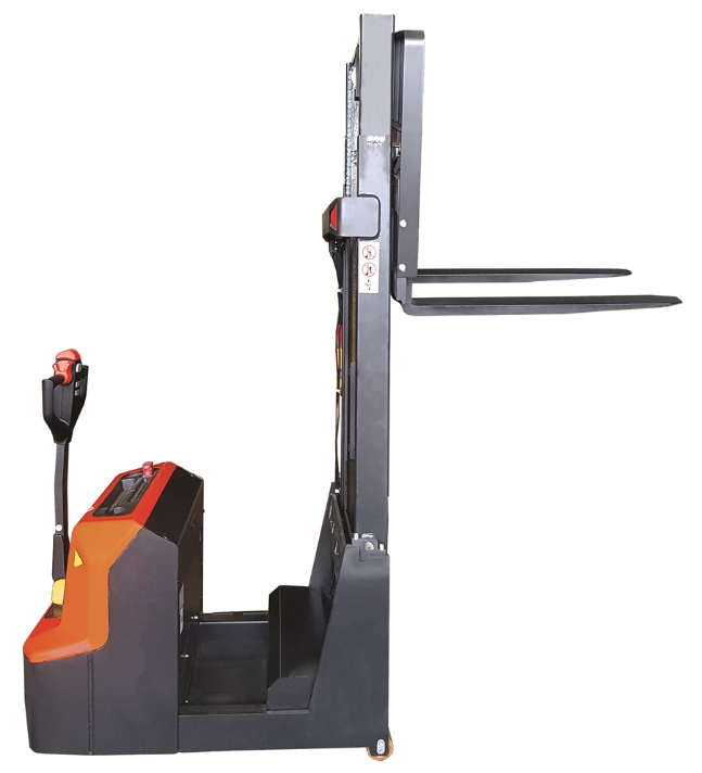 Gerbeur électrique à contrepoids compact capacité 600 kg lithium – Image 4